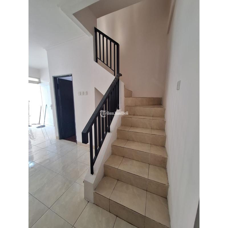 Dijual Rumah 2 Lantai, Tipe 70, 2kt, 1km, Shm, Park Residence, Taman Sueya 5 - Jakarta Barat