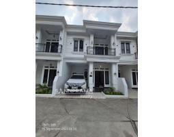 Dijual Rumah Mewah Siap Huni di Kawasan Maharaja Tipe 112 - Depok
