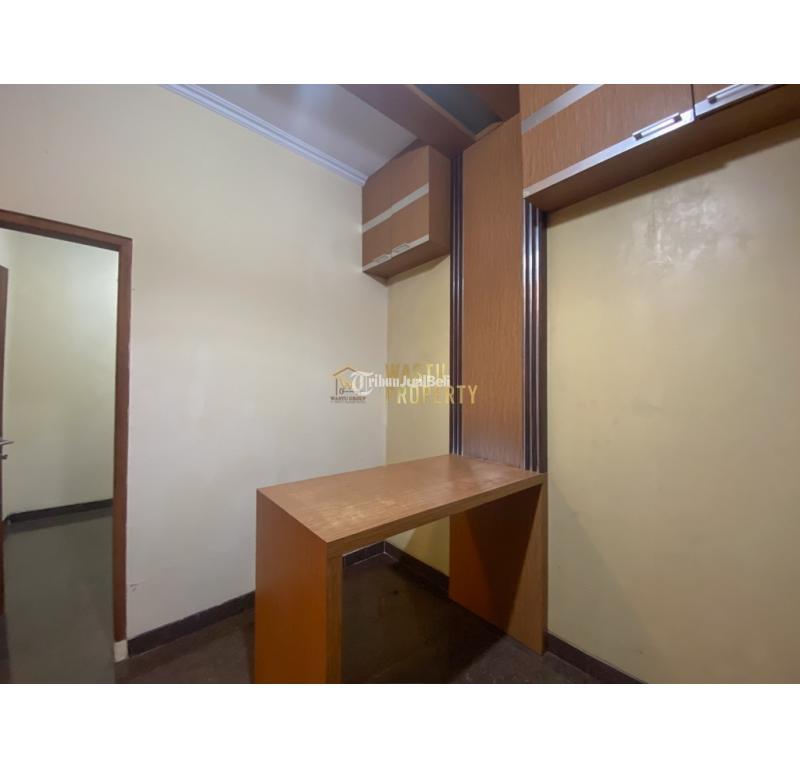 Jual Rumah 2 Lantai Tipe 200 Baru Di Sambilegi Maguwoharjo, Bawah Pasaran - Sleman