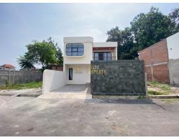 Dijual Rumah Mewah 2 Lantai Dalam Cluster Dekat Bandara Tipe 125 3KT 3KM SHM - Sleman 