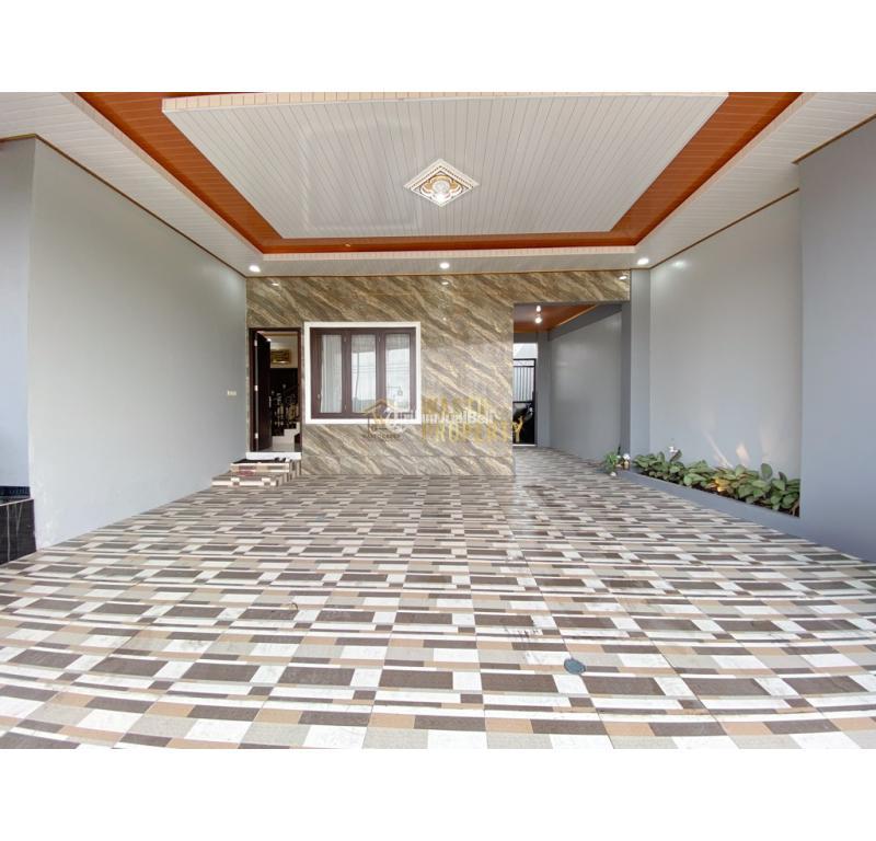 Dijual Rumah 2 Lantai di Maguwoharjo Tipe 420 5KM 6KT SHM - Sleman