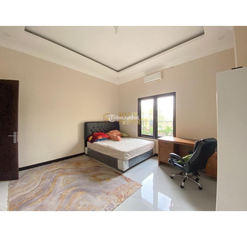 Dijual Rumah 2 Lantai di Maguwoharjo Tipe 420 5KM 6KT SHM - Sleman