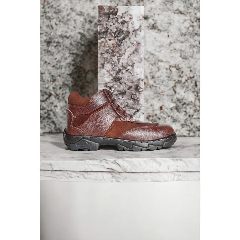 Tempat Safety Shoes Cikampek - Karawang