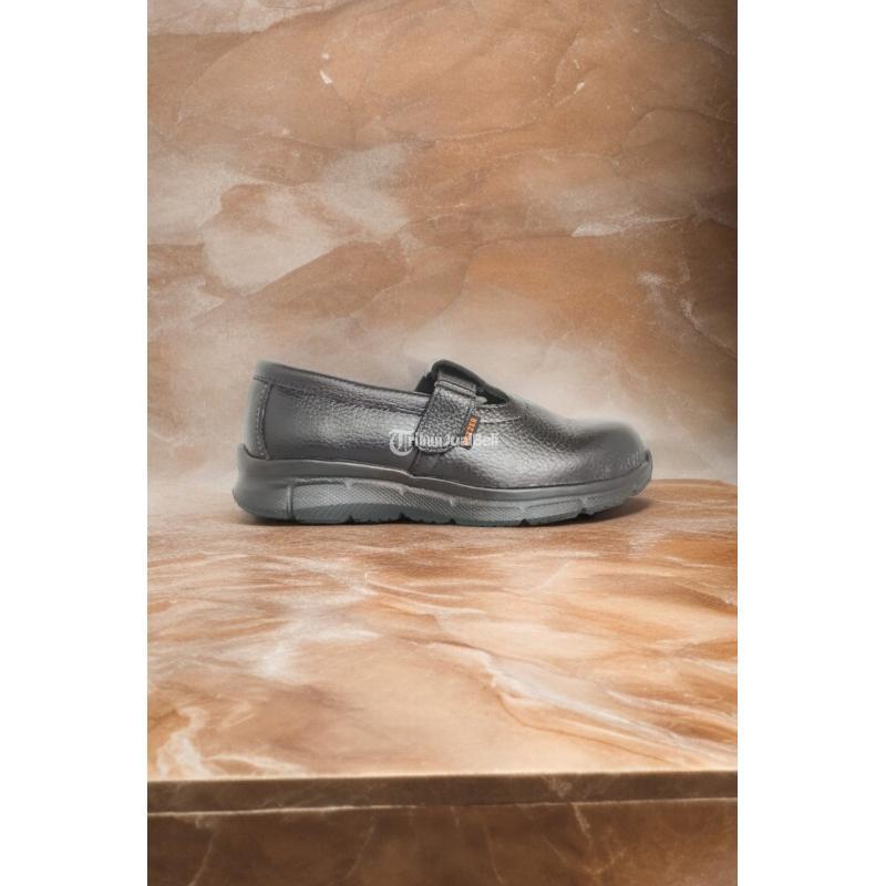 Toko Safety Shoes - Karawang
