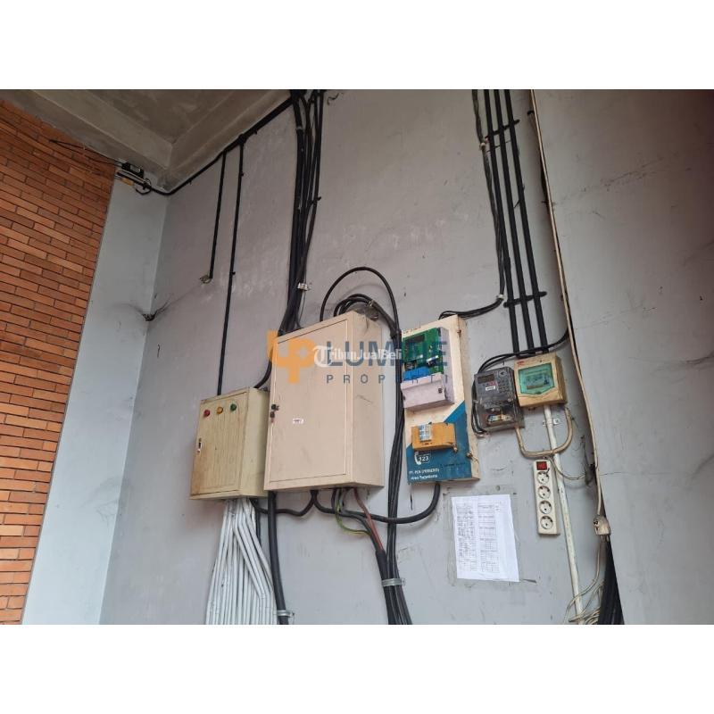 Dijual Ruko 3 Lantai Besar di Gejayan SHGB - Yogyakarta