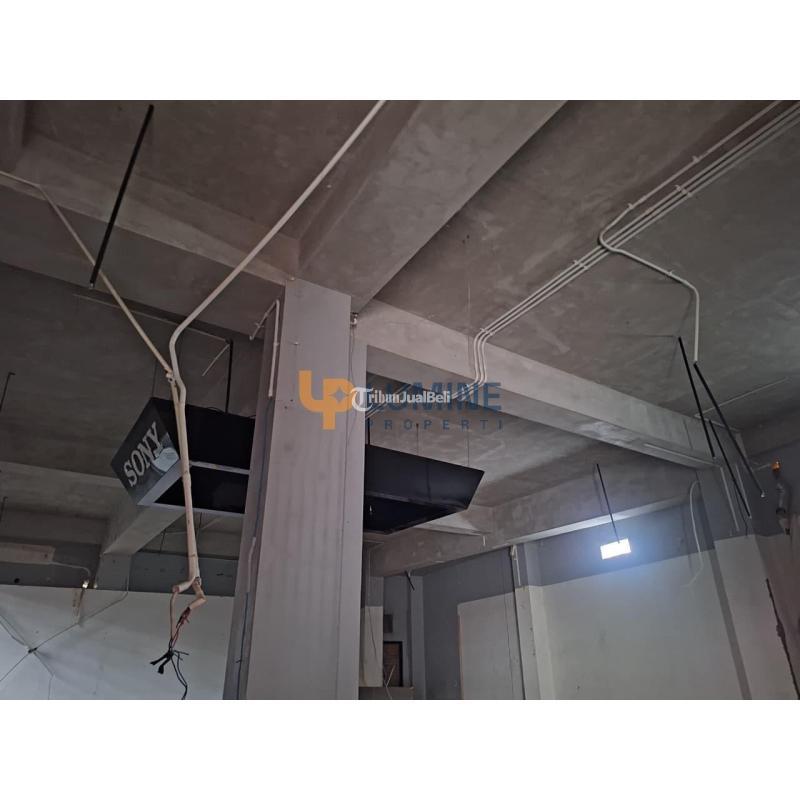 Dijual Ruko 3 Lantai Besar di Gejayan SHGB - Yogyakarta