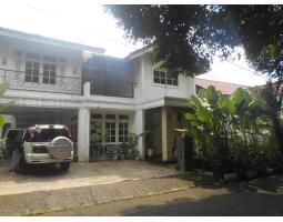 Dijual Rumah 2 Lantai di Lebak Bulus, Hanya 8 Menit ke Tol Fatmawati - Jakarta Selatan 