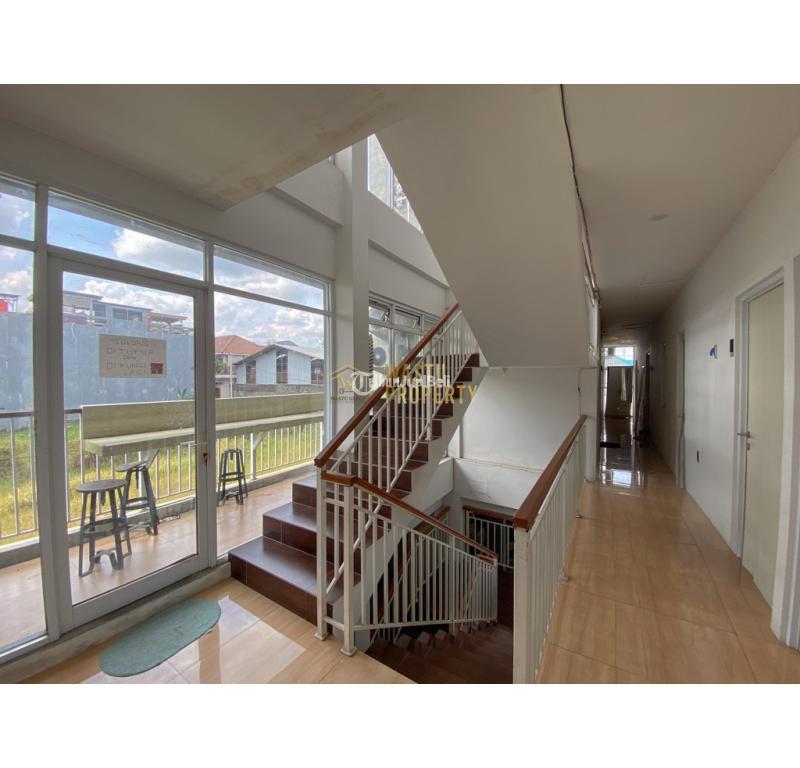 Dijual Kost Ekslusif 2 Lantai, 24 Kamar, Kost Aktif, Cuma 4 Menit Ke Pakuwon Mall, Income Perbulan 47 Juta, Di Dalam Ringroad - Yogyakarta