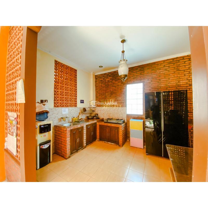 Dijual Kost, 13 Kamar, Shm, Sudah Beroprasi Dan Tinggal Meneruskan, Siap Huni, Belakang JIH, Di Condongcatur Sleman - Yogyakarta