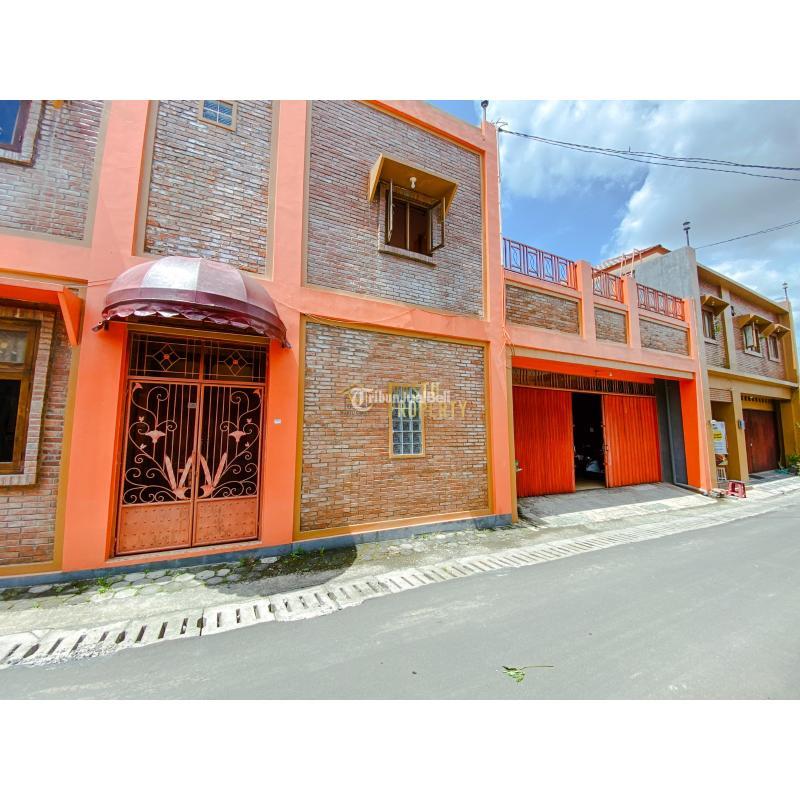 Dijual Kost, 13 Kamar, Shm, Sudah Beroprasi Dan Tinggal Meneruskan, Siap Huni, Belakang JIH, Di Condongcatur Sleman - Yogyakarta