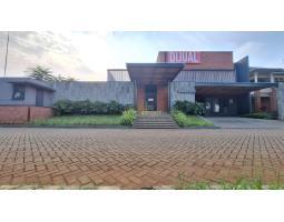 Jual Rumah Mewah Bangunan Luas Tanah Luas 722 m2 - Tangerang Selatan