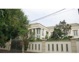 Dijual Rumah Luas 3600 m2 Bekas di Jalan Permata Indah, Lippo Karawaci - Tangerang Kota