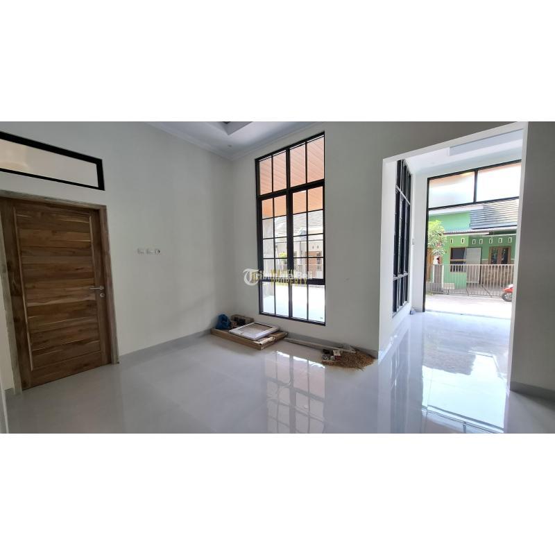Dijual Rumah Siap Huni 2 Lantai Dalam Perumahan Di Jakal Km 10 - Sleman