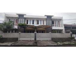 Dijual Rumah 2 Lantai di Kepodang Bintaro, Hanya 10 Menit ke Tol Viaduct - Tangerang Selatan 