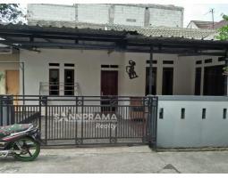 Dijual Rumah Second Terawat di Komplek BSi Sawangan Tipe 80 2KT 1KM - Depok