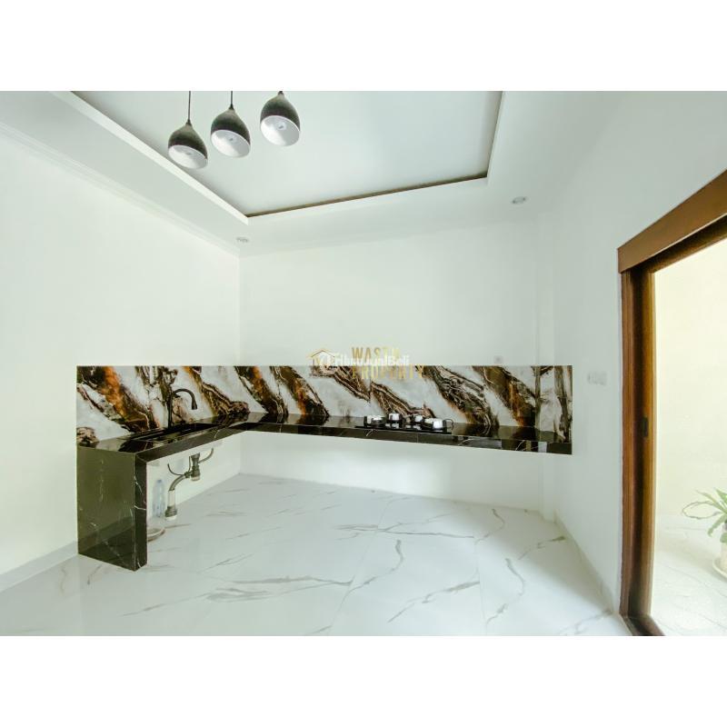 Dijual Rumah Mewah Di Maguwoharjo, Banyak Kamar Dan Akses Mudah ke Kota - Sleman