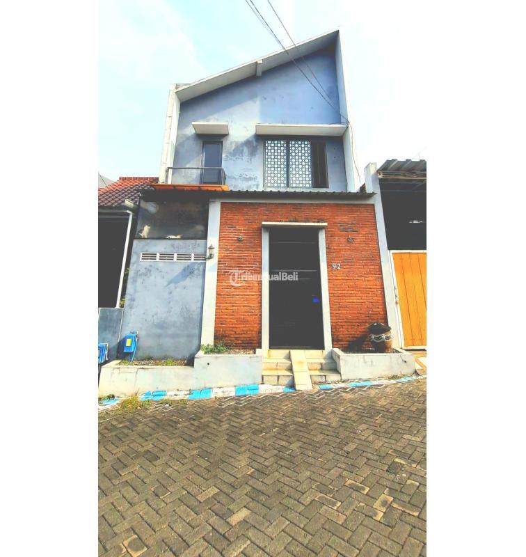 Jual Rumah Second Modern 2 Lantai Siap Huni Lokasi Pandanwangi - Malang Kota