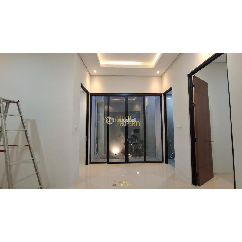 Jual Rumah Tipe 85 Siap Huni, Open Space Dekat Ring Road Maguwoharjo - Sleman