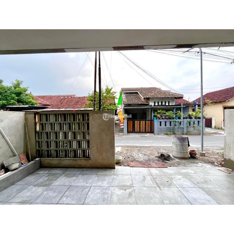 Jual Rumah Ekslusif 2 Lantai Luas 130 m2 Dekat Waterboom Jogja Taman Hiburan - Sleman