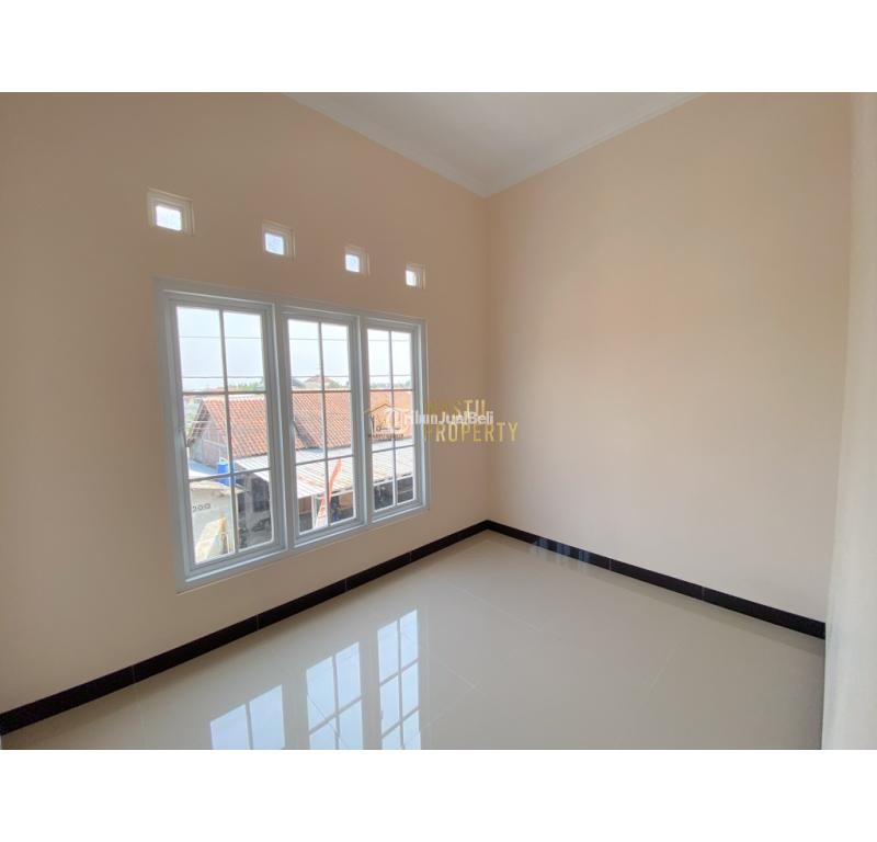 Dijual Rumah 2 Lantai Design Klasik Dekat Kampus 4 UAD Jogja - Bantul