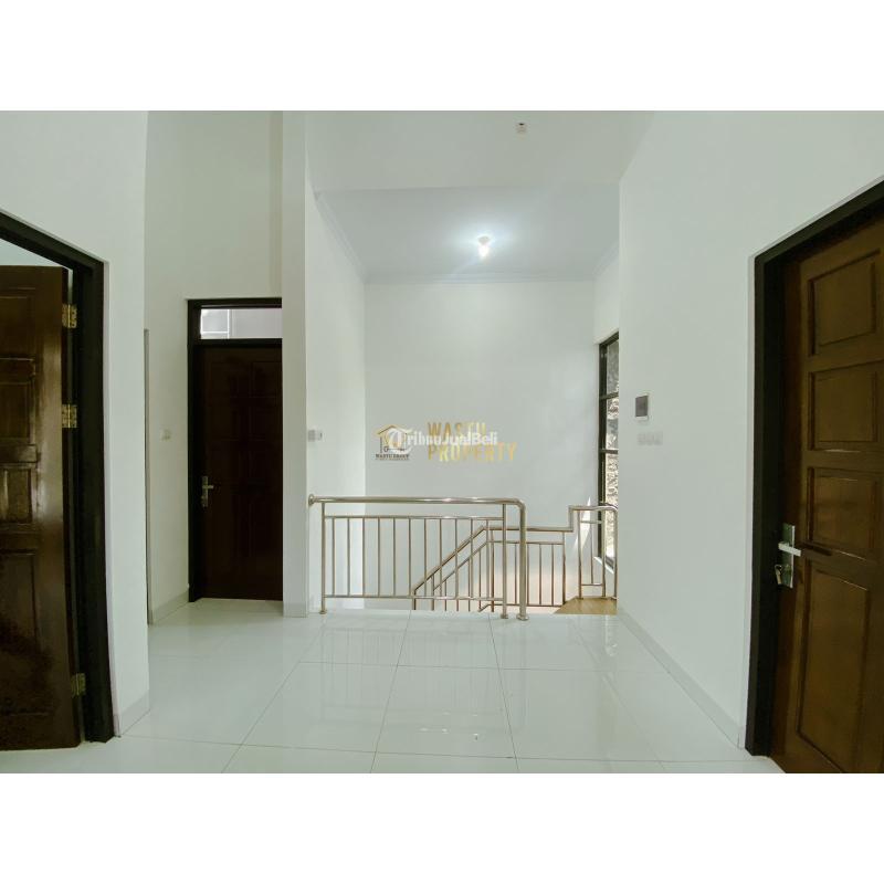 Dijual Rumah 2 Lantai, Lt. 98m2, Lb. 100m2, Shm, Dalam Ringroad, Dekat Ambarukmo Plaza, Bisa KPR, Sleman - Yogyakarta