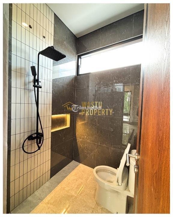 Dijual Rumah 2 Lantai, Tipe 80, 3kt, 3km, Shm, Dalam Cluster, 8 Menit Dari Rsu Mitra Paramedika, Sleman - Yogyakarta