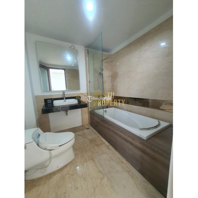 Dijual Rumah Premium, Bangunan 2 Lantai, Lt. 489m2, Lb. 654m2, Shm, Di Pondok Indah, 7 Menit Dari Rs Pondok Indah - Jakarta Selatan
