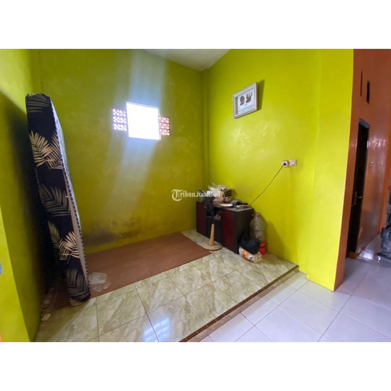 Dijual Rumah Strategis 4KT 2KM SHM di Gresik, Dekat Fasilitas Umum - Gresik