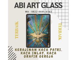 Kaca Patri Grafir Inlay Gereja Katolik - Yapen 