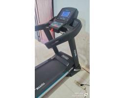 Treadmill Bekas Seperti Baru - Medan 