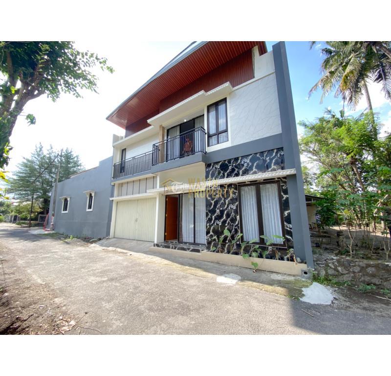 Jual Rumah 2 Lantai Tipe 180 Paling Murah Di Ngaglik, Furnish SHM - Sleman