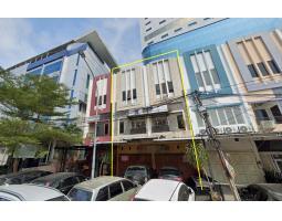 Jual Ruko 3 Lantai Luas 425 m2  Bekas di Kawasan Kunjung Mae - Makassar