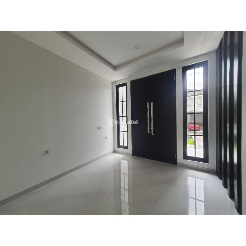 Dijual Rumah Baru, LT. 280m2, LB. 400m2, SHM, Hadap Timur, American Tropis Style, Mewah, Siap Huni di CitraLand - Surabaya