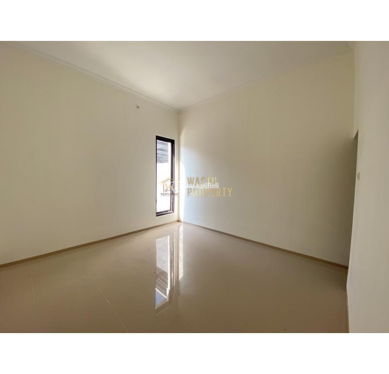 Dijual Rumah di Maguwoharjo Tipe 100 4KT 2KM SHM - Sleman