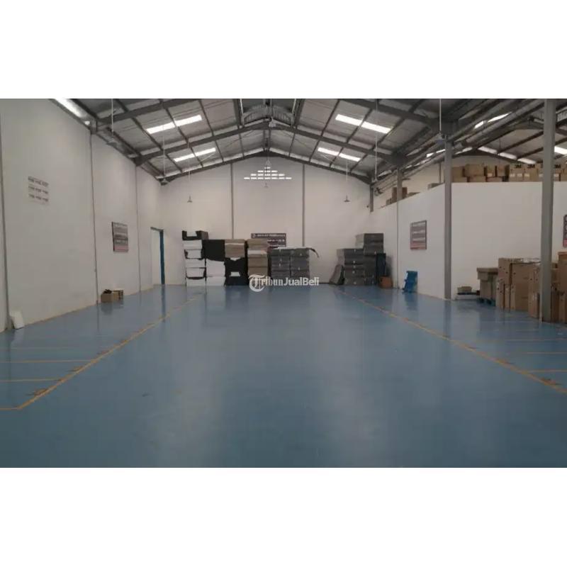Dijual Gudang, LT. 2750m2, LB. 1500m2, SHM, Pinggir Jalan, Listrik 23.000 Watt, di Raya Bekasi Cakung - Jakarta Timur