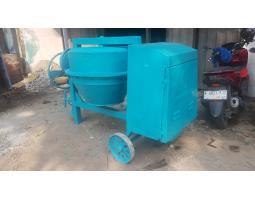 Molen Beton Iron Globe Mesin Dongfeng Kondisi Mulus Menteng Atas - Jakarta Selatan