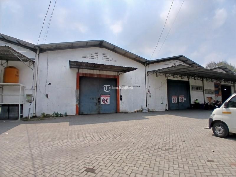 Sewa Gudang 2 Unit Jadi 1 Unit Gandeng Super Strategis di Raya Taman - Sidoarjo