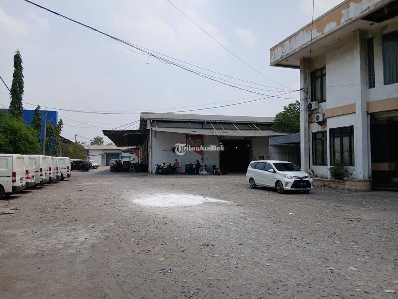 Sewa Gudang 2 Unit Jadi 1 Unit Gandeng Super Strategis di Raya Taman - Sidoarjo
