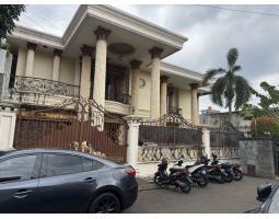 Jual Rumah 2 Lantai Bekas Luas 712 m2 di Cipete Utara, Hanya 15 Menit ke Tol Fatmawati - Jakarta Selatan