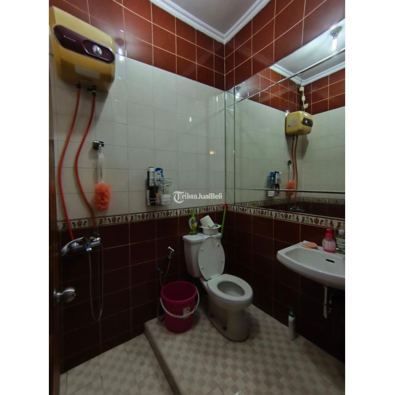 Dijual Rumah 2Lantai, LT. 180m2, LB. 250m2, SHM, Non Furnish, Hadap Utara, Puri Kencana - Jakarta Barat