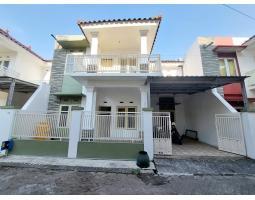 Dijual Rumah Kos Cantik 2 Lantai LT 90 m2 di Pondok Alam Sigura Gura - Malang Kota