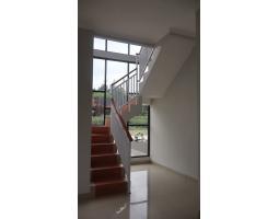 Dijual Rumah Jalan Manoko Lembang Tipe 130 3KT 2KM SHM - Bandung Barat 