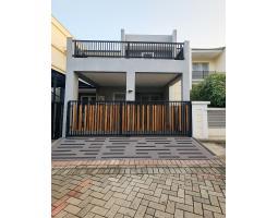 Dijual Rumah di Kembangan Jakarta Barat Dekat Lippo Mall Puri, Puri Indah Mall - Jakarta Barat