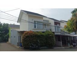 Dijual Rumah Hoek 2 Lantai, LT. 135m2, LB. 168m2, SHM, di Serpong Green Park, Hanya 15 Menit ke Tol Serpong - Tangerang Selatan