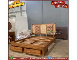 Produsen Tempat Tidur Jati 160x200 Kombinasi Rotan, Dipan Jati Modern Laci 2 - Jepara