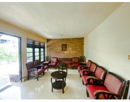 Dijual Rumah 2 Lantai Tanah Luas, Strategis, Hanya 4 Menit Dari Mall Malioboro - Yogyakarta