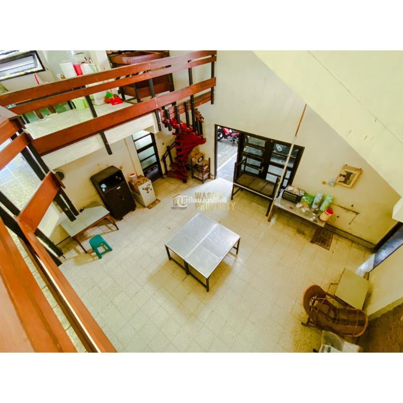 Dijual Rumah 2 Lantai Tanah Luas, Strategis, Hanya 4 Menit Dari Mall Malioboro - Yogyakarta