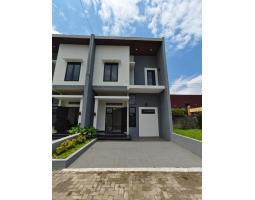 Jual Rumah 2 Lantai Tipe 60 Baru Lokasi Perumahan Sukun Dekat Unikama - Malang