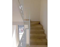 Dijual Rumah Villa Batu 3 Menit Ke Jatimpark 3 - Batu