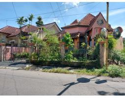 Dijual Rumah 2 Lantai 4KT 3KM SHM Hunian Elite 2 Menit Monjali dan Dekat Kampus UGM - Yogyakarta